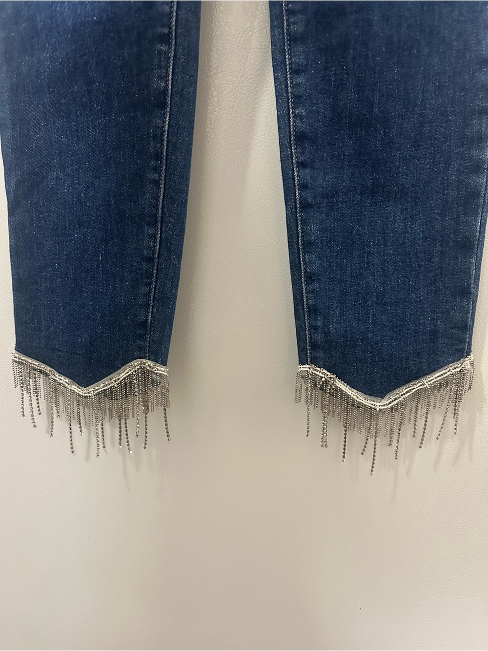 Risen Rhinestone Fringe Jeans Western Glam Raw Hem Ankle Bling Denim Size 9/29 - Picture 4 of 9